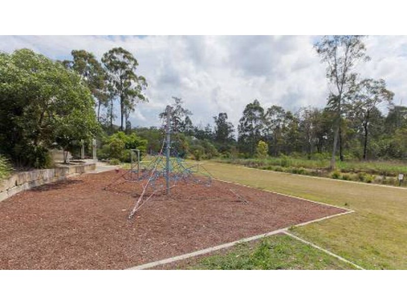 38 Creekside Drive, Springfield Lakes QLD 4300