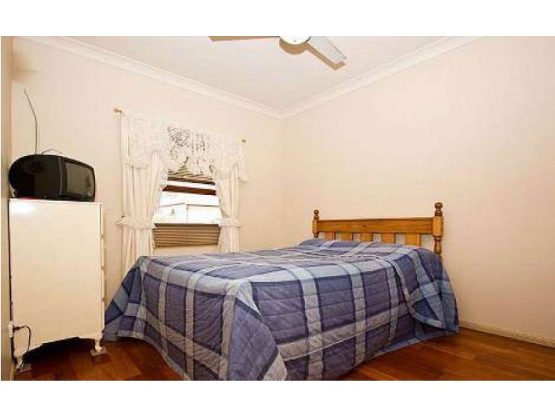 27 Mapleton Crescent, Forest Lake QLD 4078