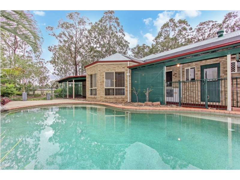 23-25 Silvereye Crescent, Greenbank QLD 4124