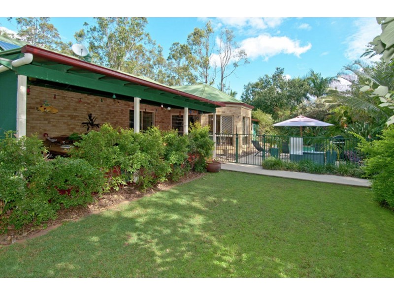 23-25 Silvereye Crescent, Greenbank QLD 4124