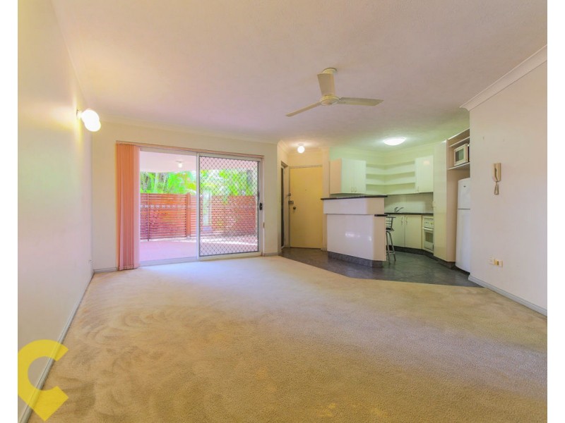 2/11 Cadell Street, Toowong QLD 4066