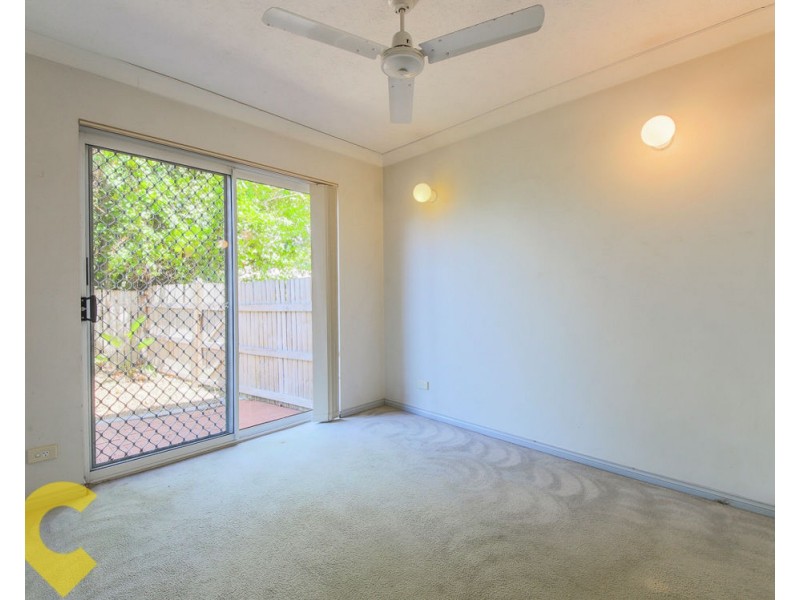 2/11 Cadell Street, Toowong QLD 4066