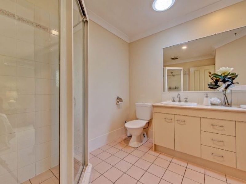 15 Freshwater Cct, Forest Lake QLD 4078