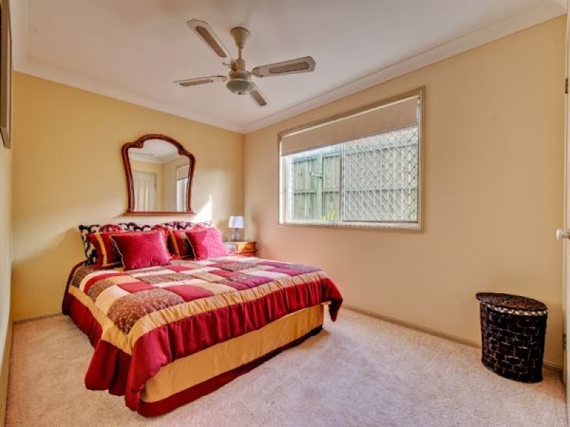 15 Freshwater Cct, Forest Lake QLD 4078