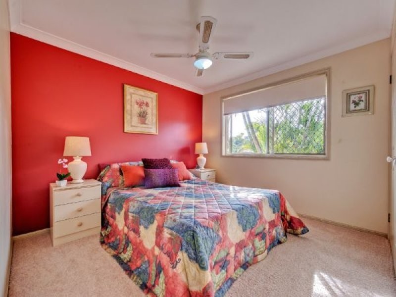 15 Freshwater Cct, Forest Lake QLD 4078