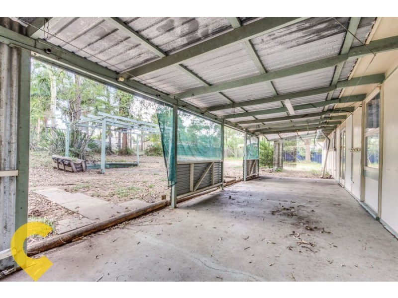 232 Jones Road, Bellbird Park QLD 4300