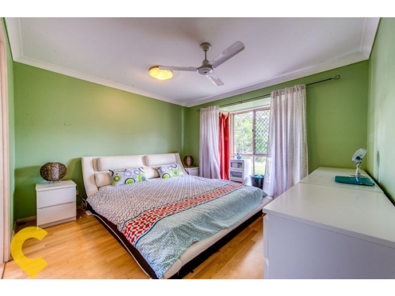 8 Warrigal Court, Doolandella QLD 4077