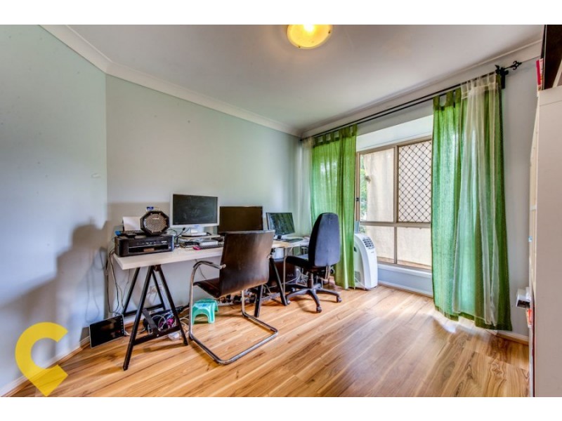 8 Warrigal Court, Doolandella QLD 4077