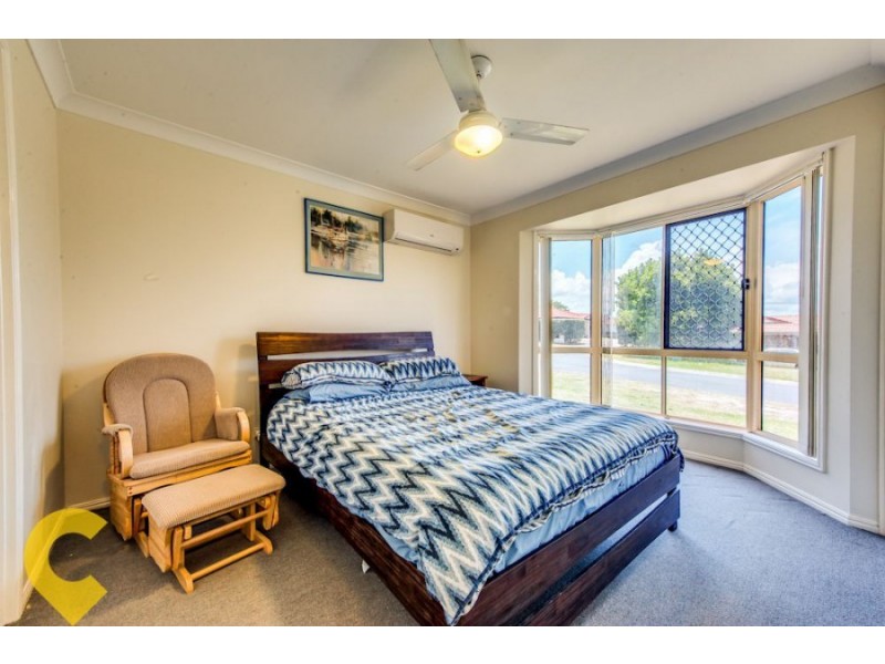 8 Glider Close, Doolandella QLD 4077