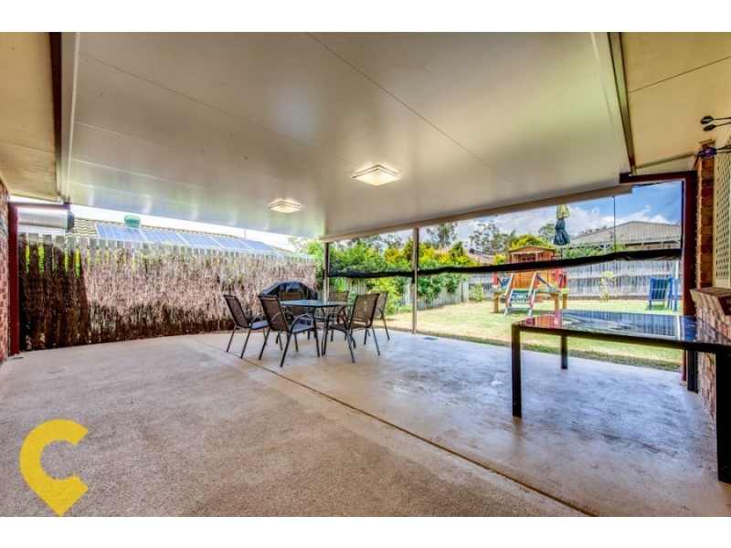 8 Glider Close, Doolandella QLD 4077