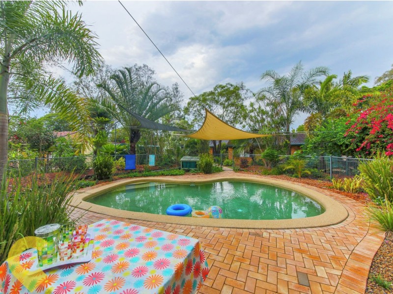 40 Islandview Street, Barellan Point QLD 4306