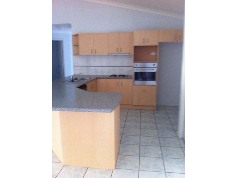 14 Dove Place, Springfield QLD 4300