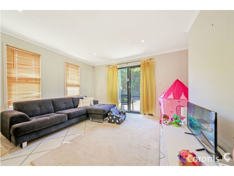 11 Mapleton Crescent, Forest Lake QLD 4078