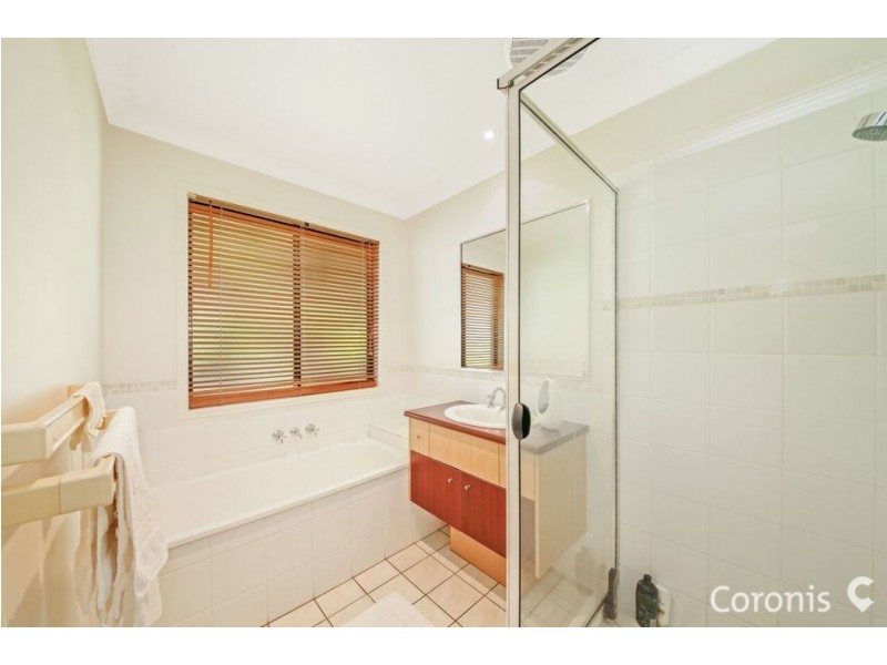 11 Mapleton Crescent, Forest Lake QLD 4078