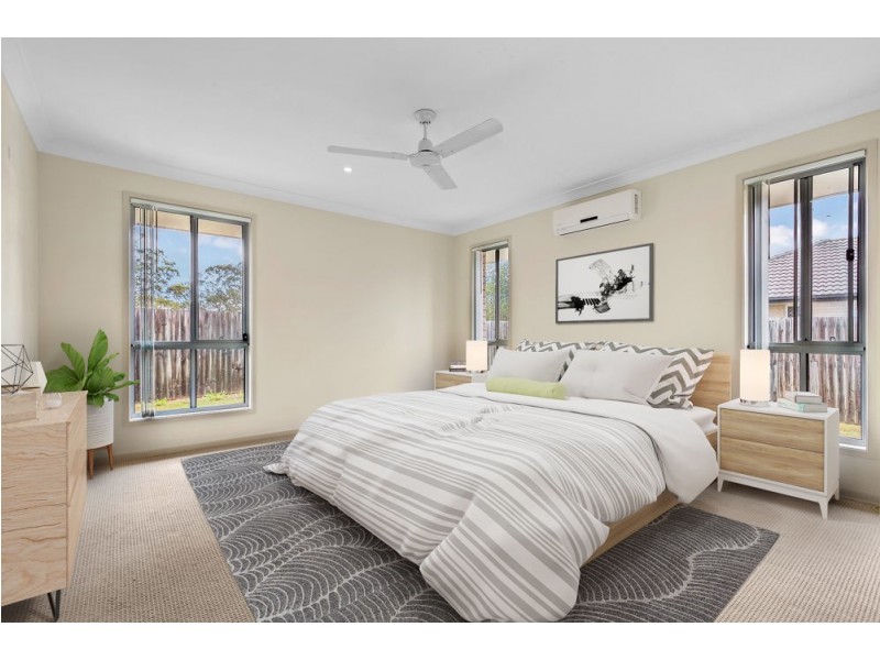 33 Gordon Drive, Bellbird Park QLD 4300