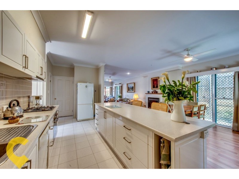 7 Cruiser Close, Springfield Lakes QLD 4300