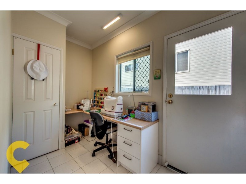 7 Cruiser Close, Springfield Lakes QLD 4300