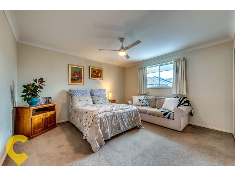 7 Cruiser Close, Springfield Lakes QLD 4300