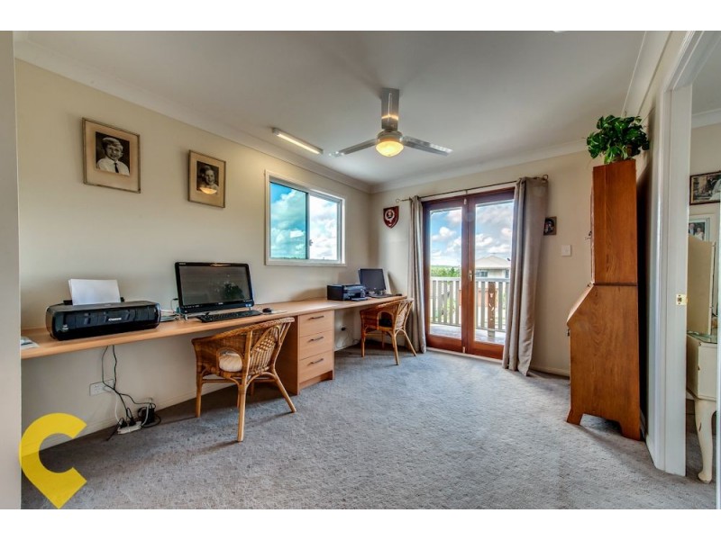 7 Cruiser Close, Springfield Lakes QLD 4300