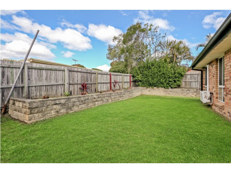 20 Sonorous Close, Regents Park QLD 4118