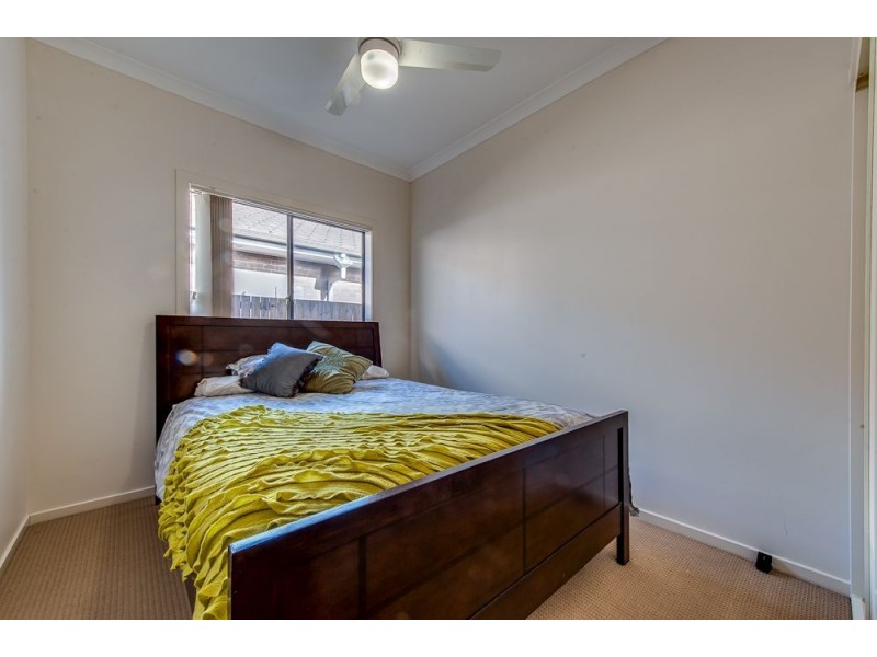 8 Arnaldo Avenue, Augustine Heights QLD 4300