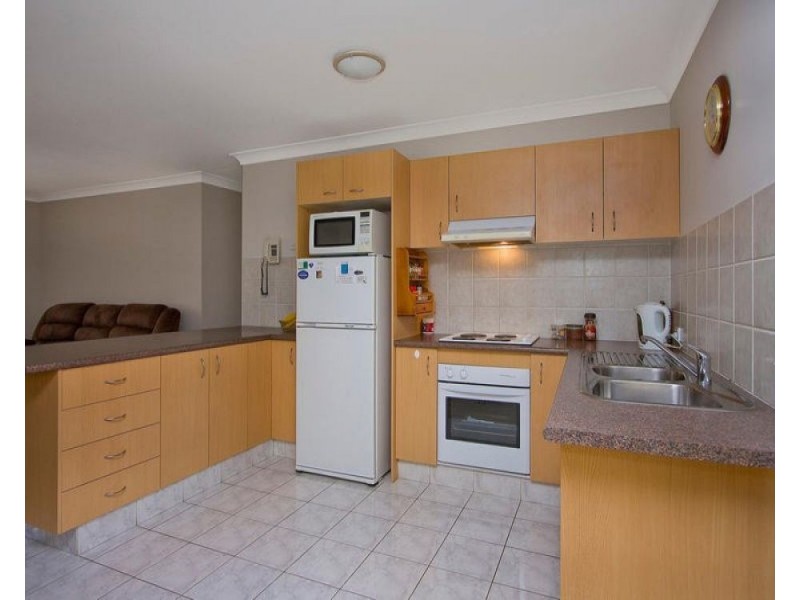 32 Columbus Place, Forest Lake QLD 4078