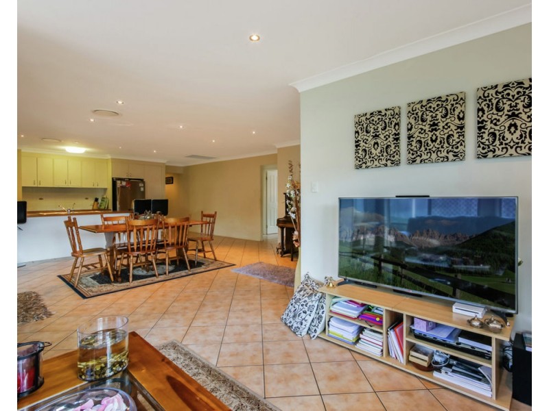 30 Balmoral Place, Forest Lake QLD 4078