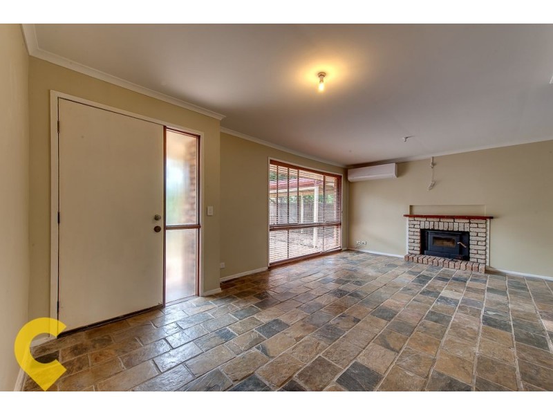 90 South Queensborough Parade, Karalee QLD 4306