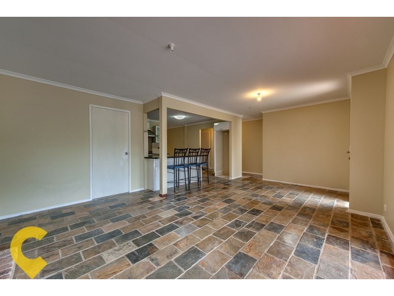 90 South Queensborough Parade, Karalee QLD 4306