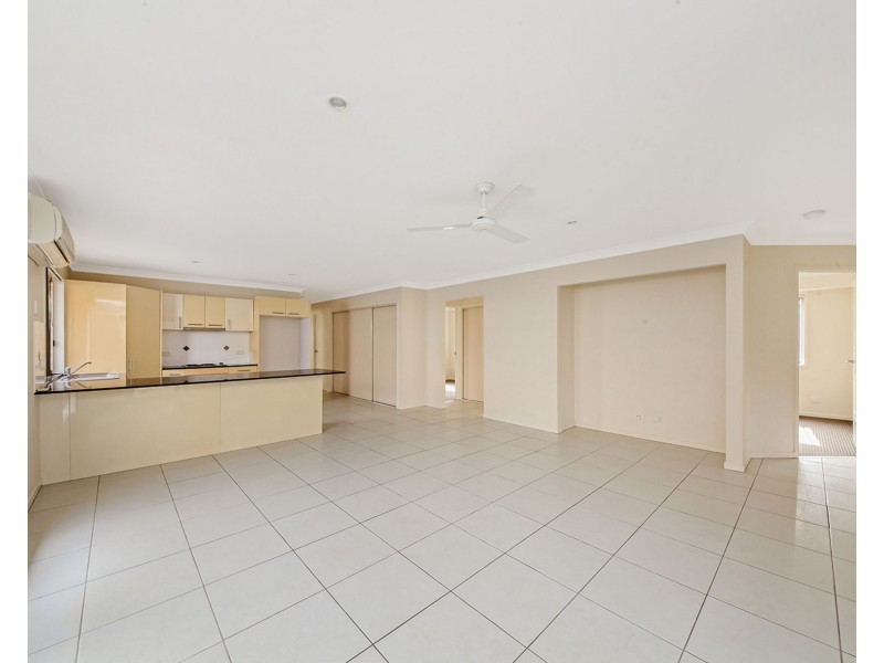38 Carnarvon Avenue, Springfield Lakes QLD 4300
