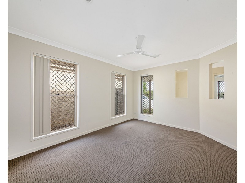 38 Carnarvon Avenue, Springfield Lakes QLD 4300