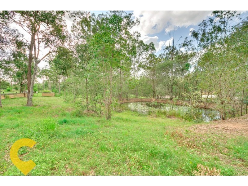 206-216 Pennine Drive, South Maclean QLD 4280