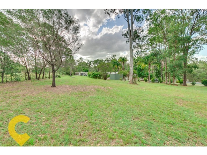 206-216 Pennine Drive, South Maclean QLD 4280