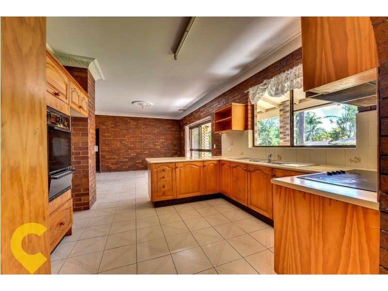 76 Crest Road, Greenbank QLD 4124