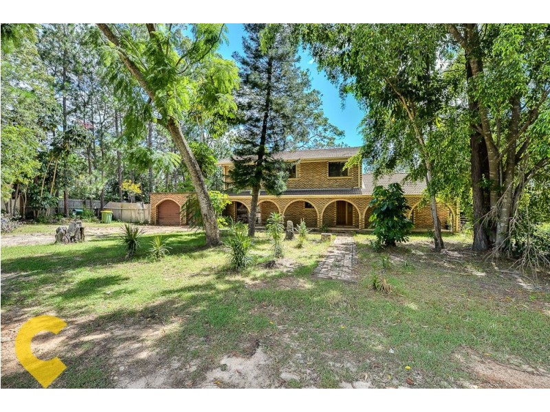 76 Crest Road, Greenbank QLD 4124