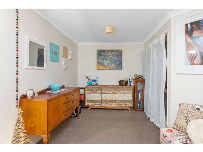 11 Springfield Place, Forest Lake QLD 4078