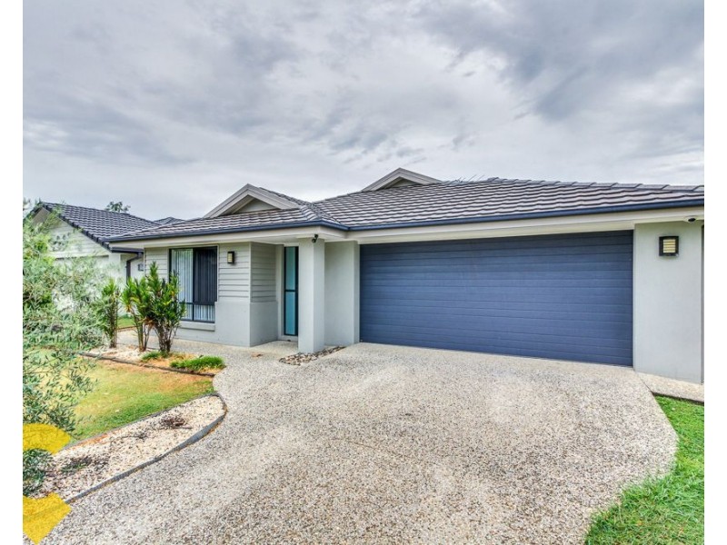 35 Quinn Close, Augustine Heights QLD 4300