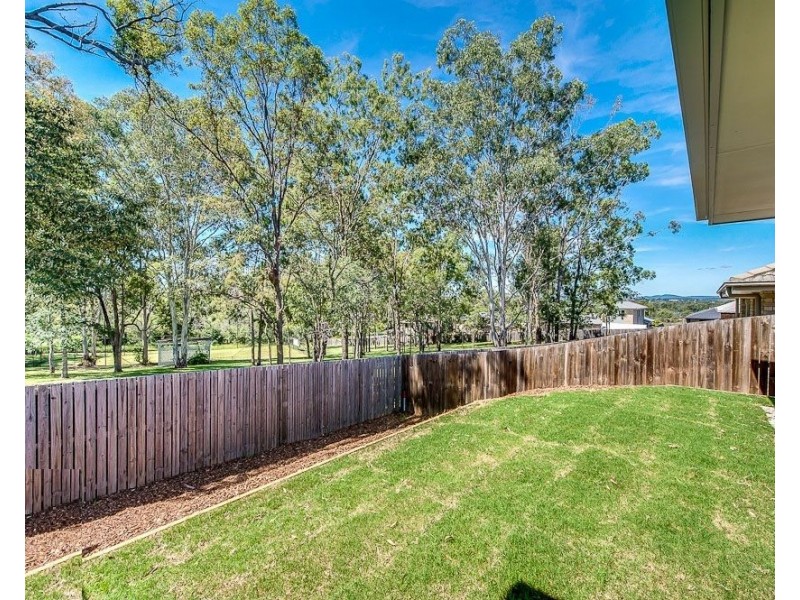 2/8 Ceres Street, Wulkuraka QLD 4305