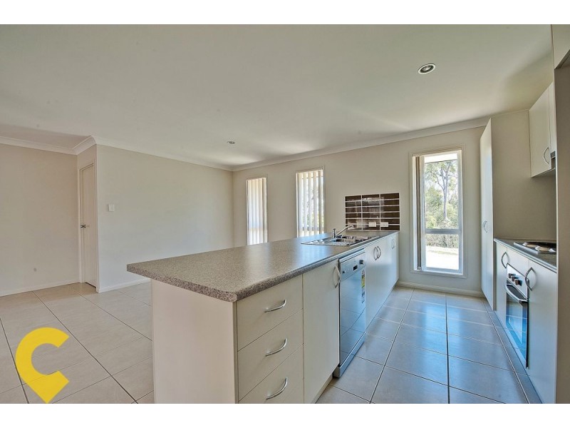 5 Lincoln Parade, Springfield Lakes QLD 4300