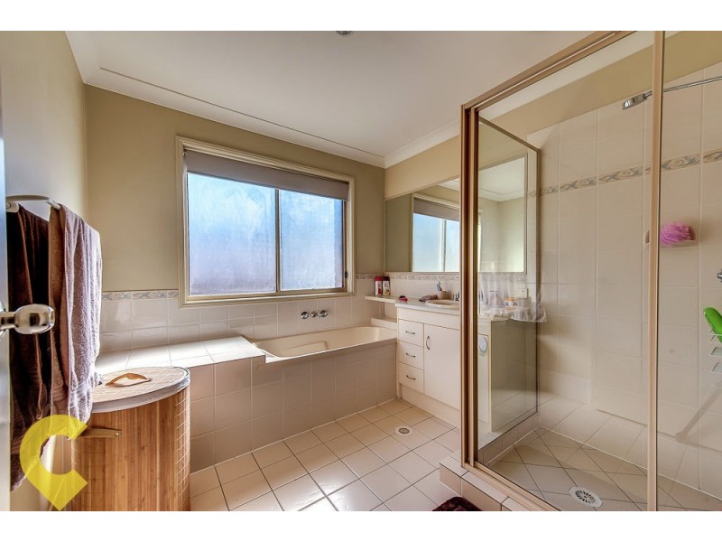10 Parkside Drive, Springfield QLD 4300