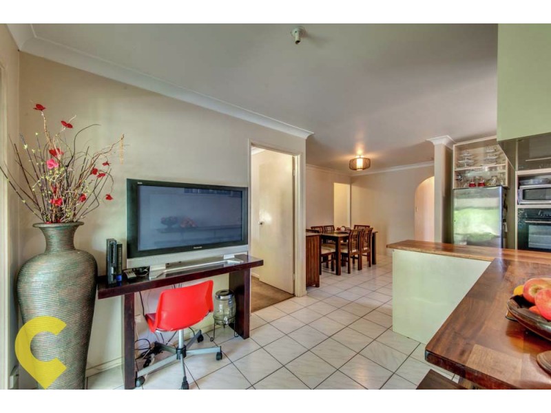 8 Shiral Court, Camira QLD 4300