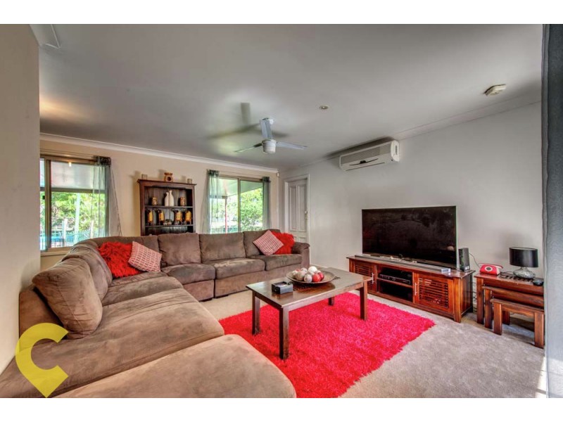 8 Shiral Court, Camira QLD 4300