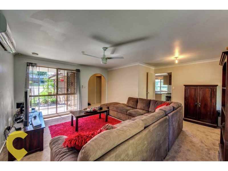 8 Shiral Court, Camira QLD 4300