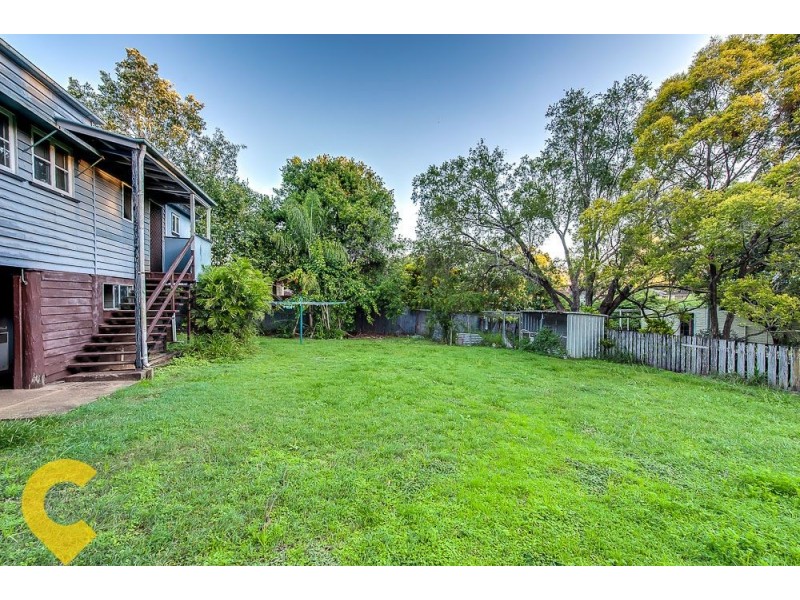 26 Endeavour Road, Riverview QLD 4303