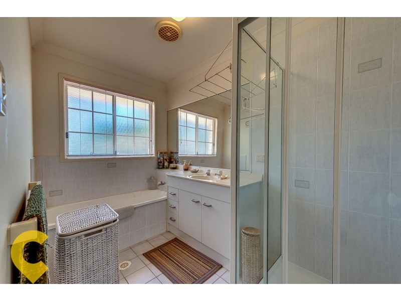 41 Australia II Drive, Kensington Grove QLD 4341