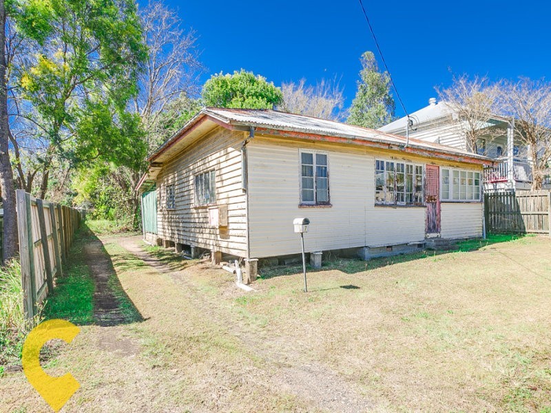 7 Pelican Street, North Ipswich QLD 4305