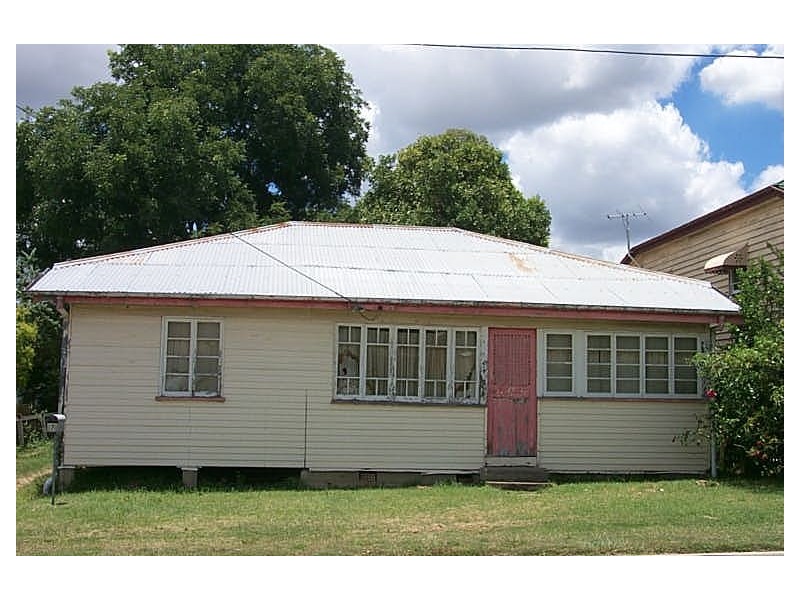 7 Pelican Street, North Ipswich QLD 4305