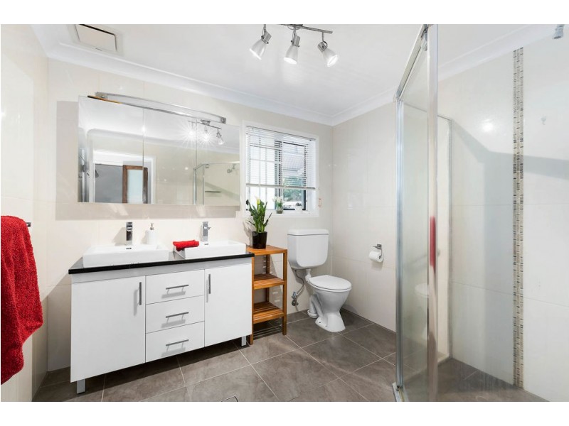 7 Pringle Place, Forest Lake QLD 4078