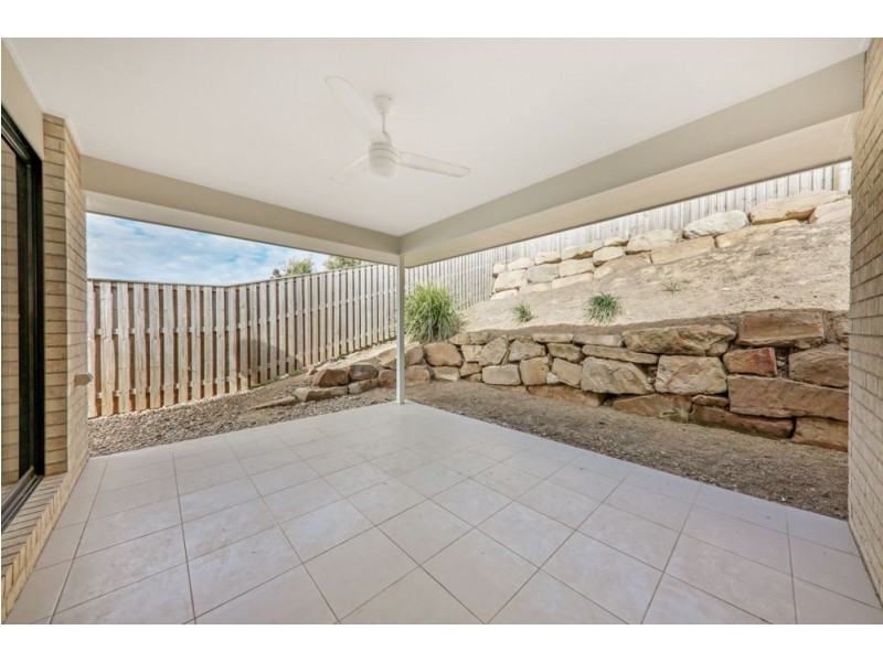 40 Kenneth Drive, Augustine Heights QLD 4300