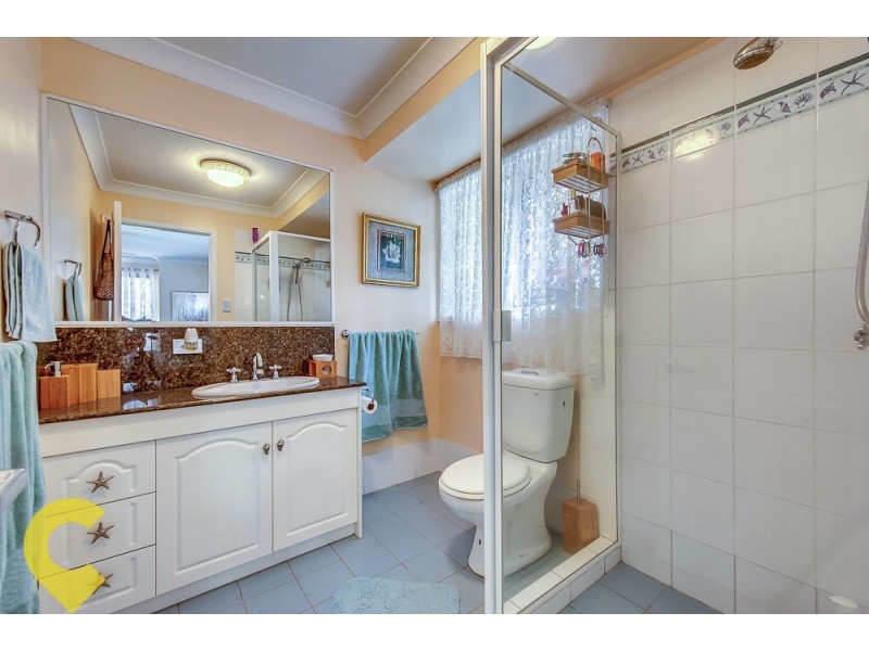 24 Cassatt Place, Forest Lake QLD 4078